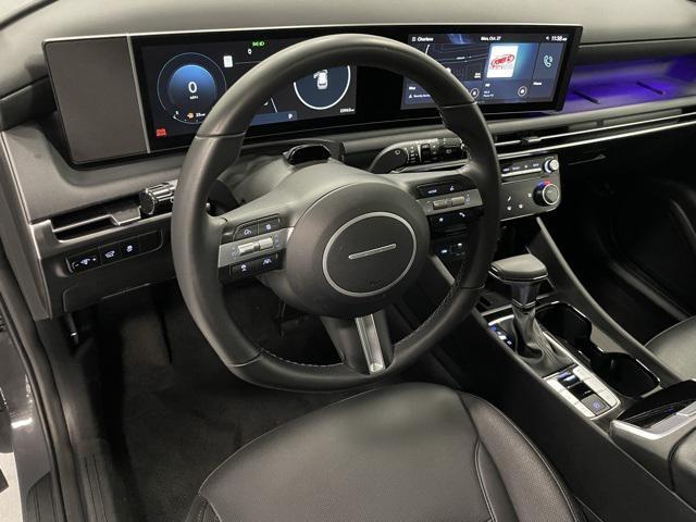 used 2025 Hyundai Tucson car, priced at $28,000