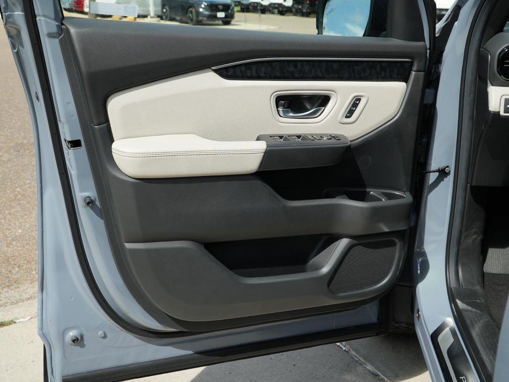 new 2026 Honda Passport car, priced at $56,110