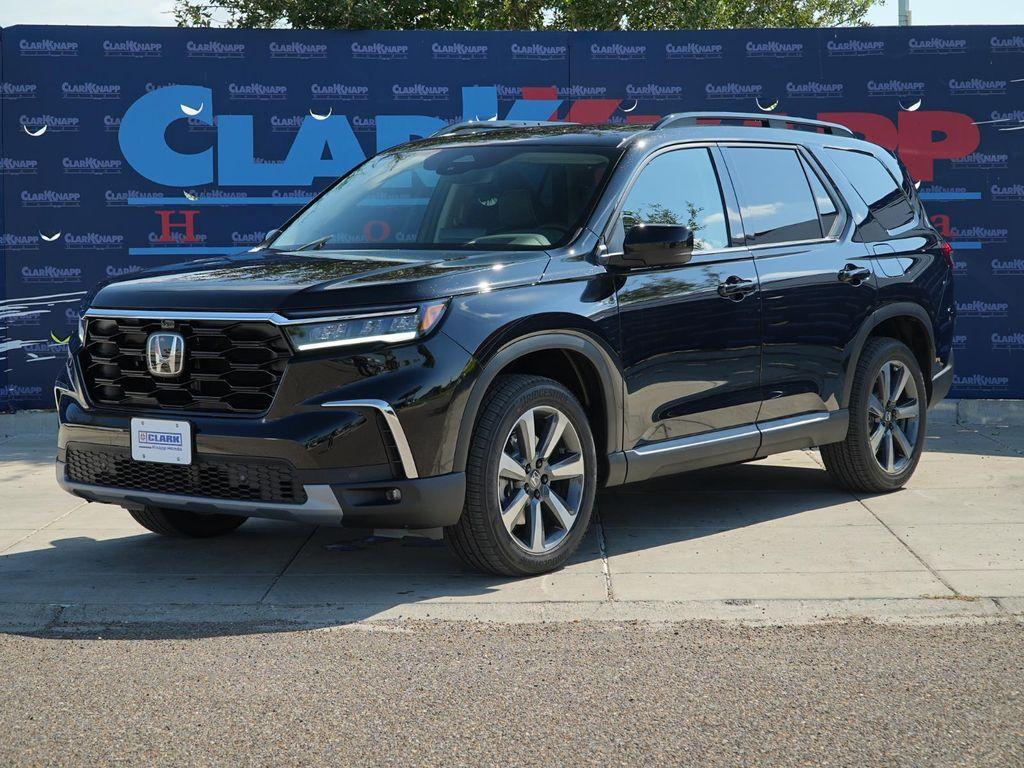 new 2025 Honda Pilot car, priced at $52,894