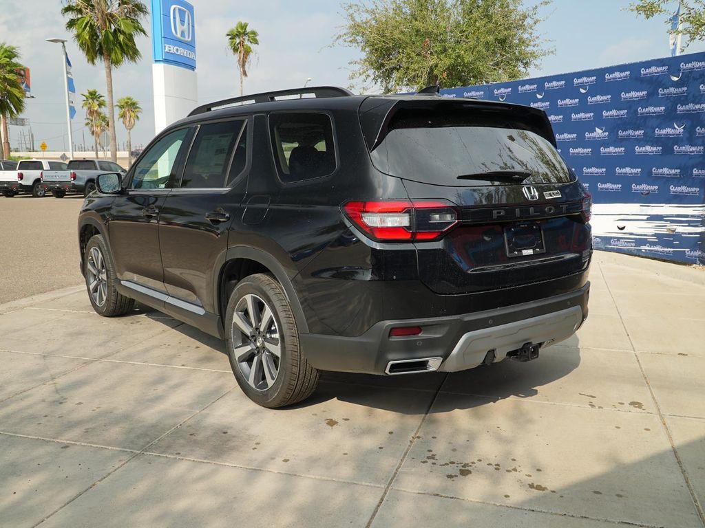 new 2025 Honda Pilot car, priced at $47,035