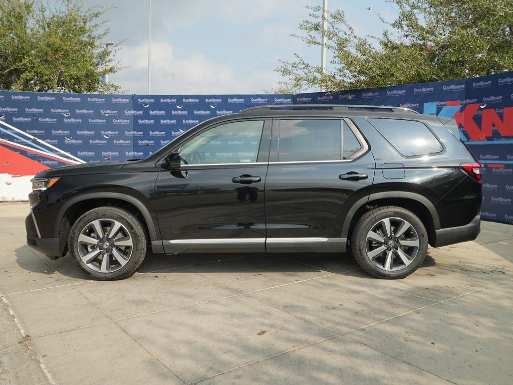 new 2025 Honda Pilot car, priced at $47,035