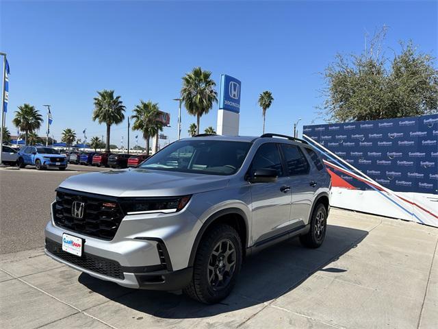 new 2025 Honda Pilot car, priced at $50,795