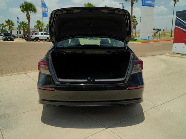 new 2025 Honda Civic Hybrid car, priced at $30,100