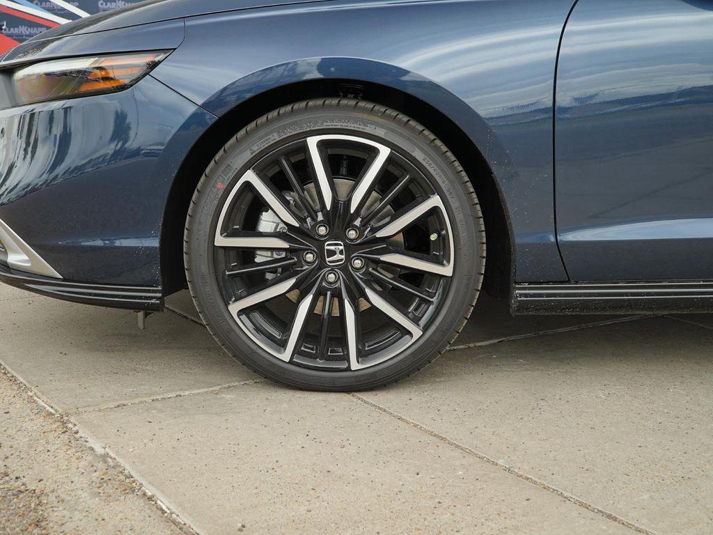 new 2025 Honda Accord Hybrid car, priced at $38,875
