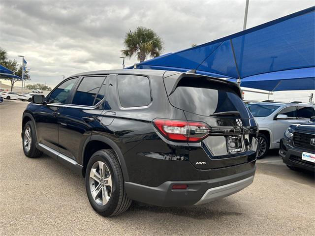 used 2025 Honda Pilot car, priced at $45,550