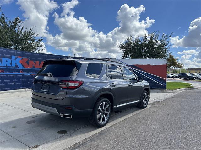 new 2025 Honda Pilot car, priced at $54,794