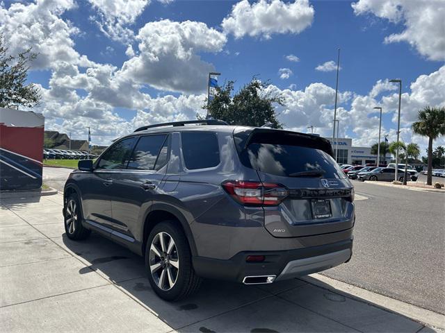 new 2025 Honda Pilot car, priced at $54,794