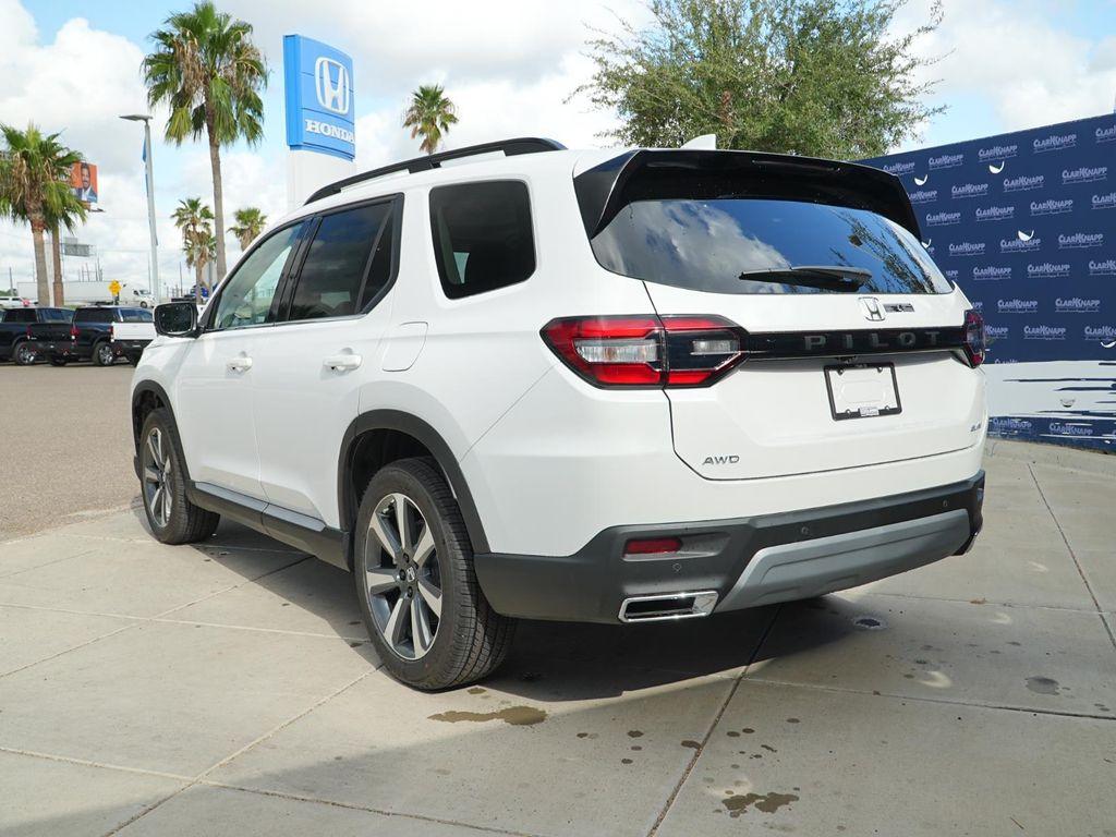 new 2025 Honda Pilot car, priced at $54,087