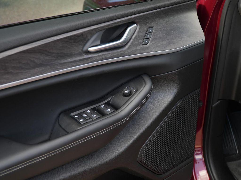 used 2025 Jeep Grand Cherokee L car, priced at $37,995