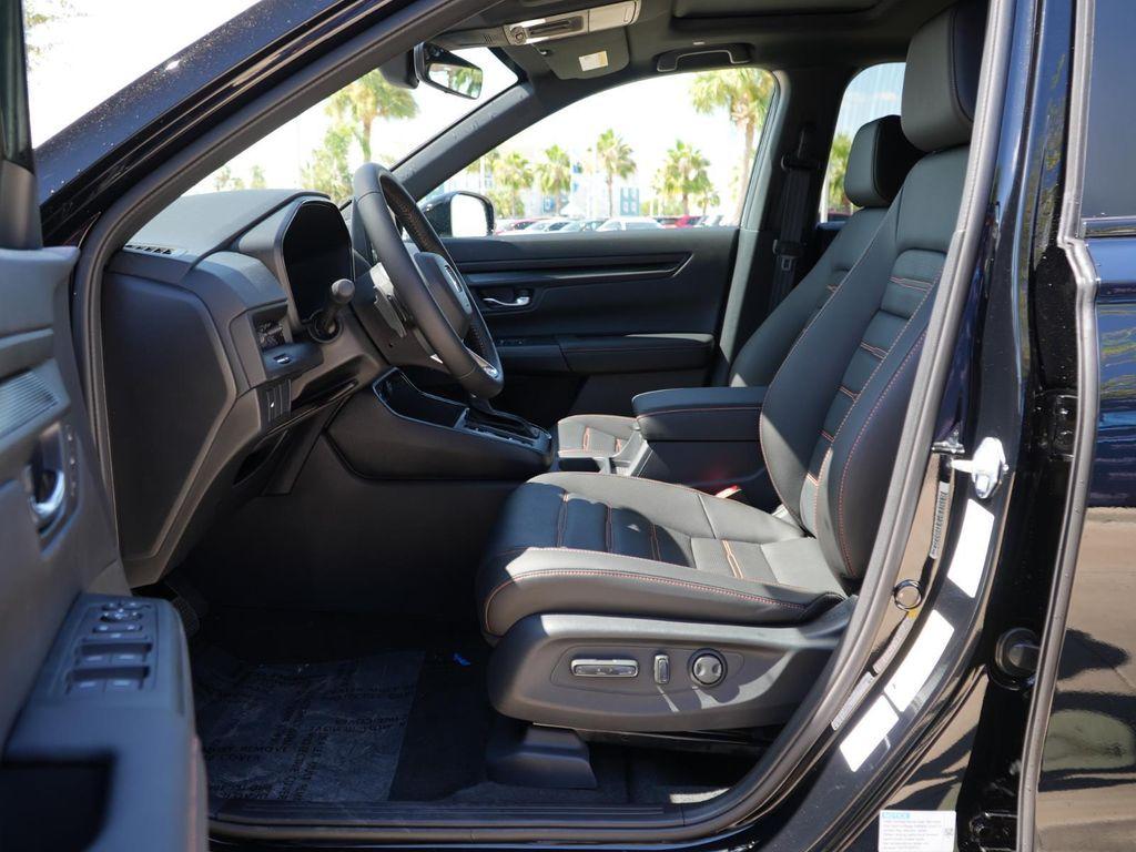 new 2026 Honda CR-V Hybrid car, priced at $38,568
