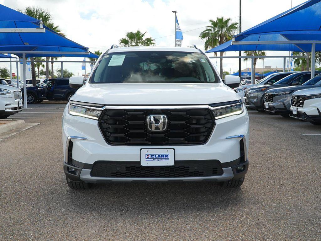 used 2025 Honda Pilot car, priced at $53,995