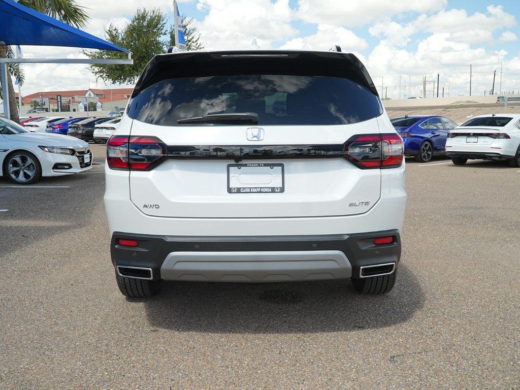 used 2025 Honda Pilot car, priced at $53,995