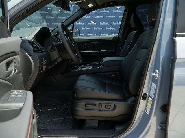 new 2025 Honda Ridgeline car, priced at $49,185