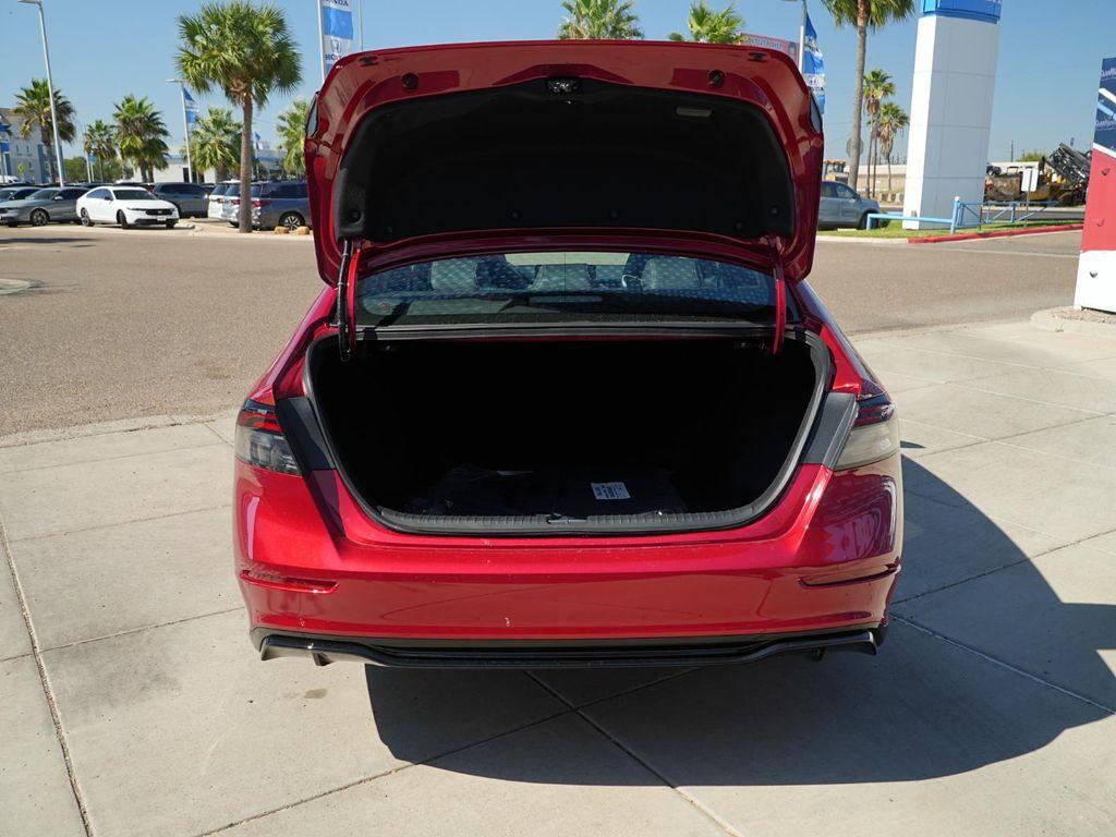 new 2025 Honda Accord Hybrid car, priced at $35,544