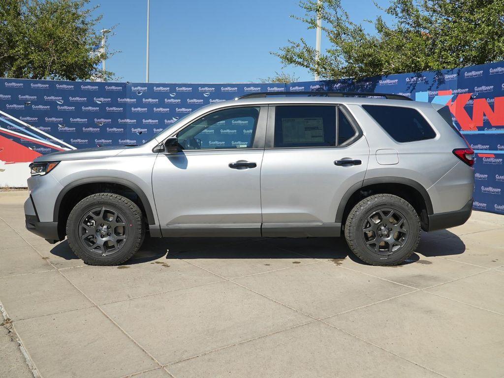 new 2025 Honda Pilot car, priced at $48,859