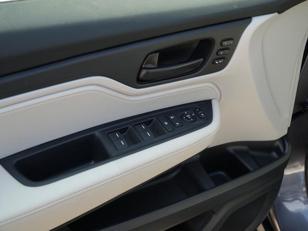 new 2026 Honda Odyssey car, priced at $43,090