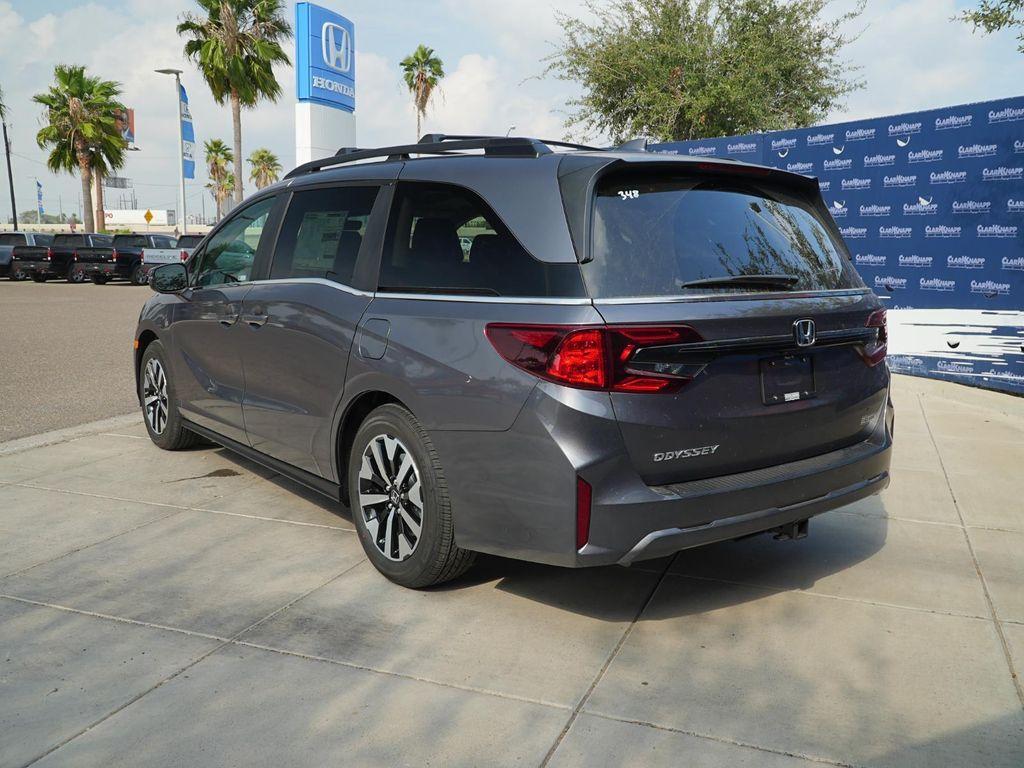 new 2026 Honda Odyssey car, priced at $43,090