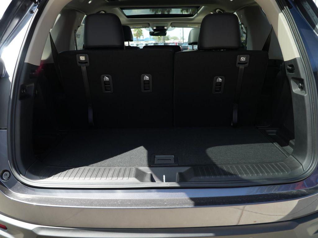 new 2025 Honda Pilot car, priced at $49,562