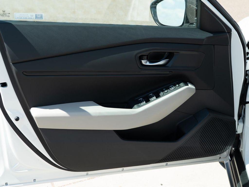 new 2025 Honda Accord car, priced at $30,922