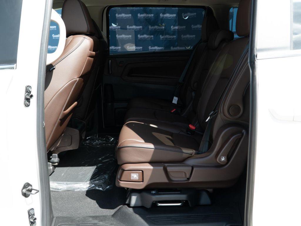 new 2026 Honda Odyssey car, priced at $47,467