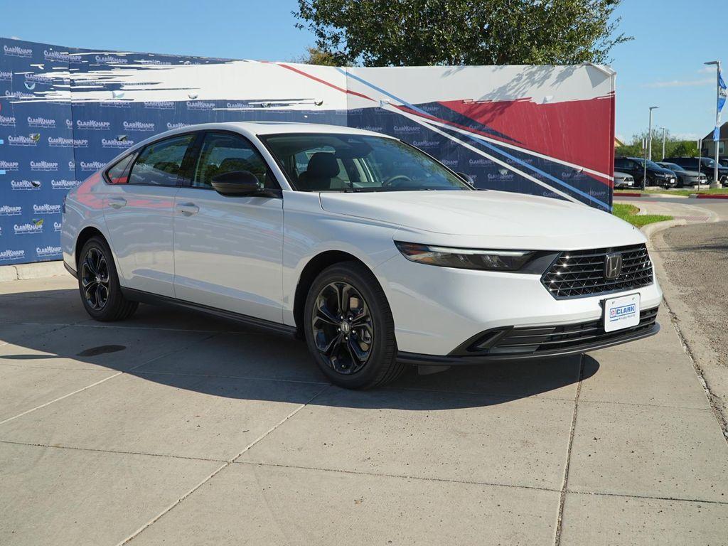 new 2025 Honda Accord car, priced at $30,922