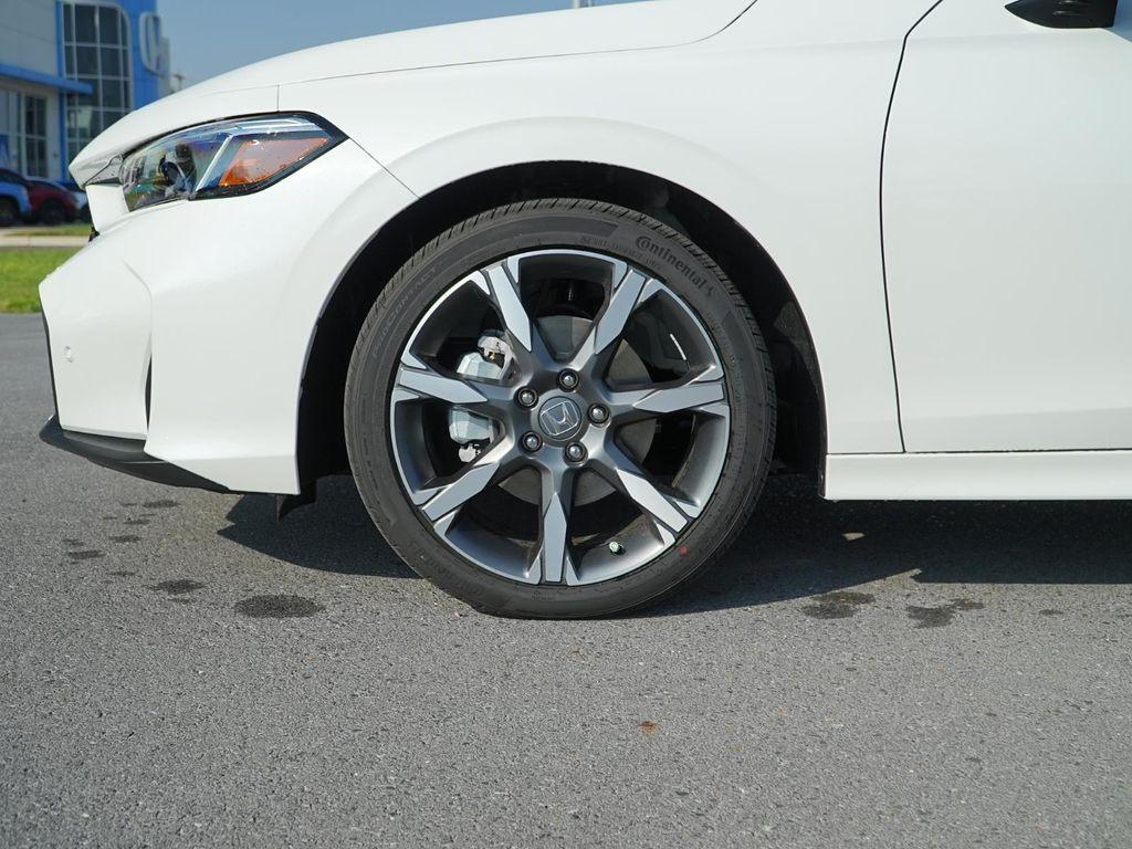 new 2026 Honda Civic Hybrid car, priced at $32,587