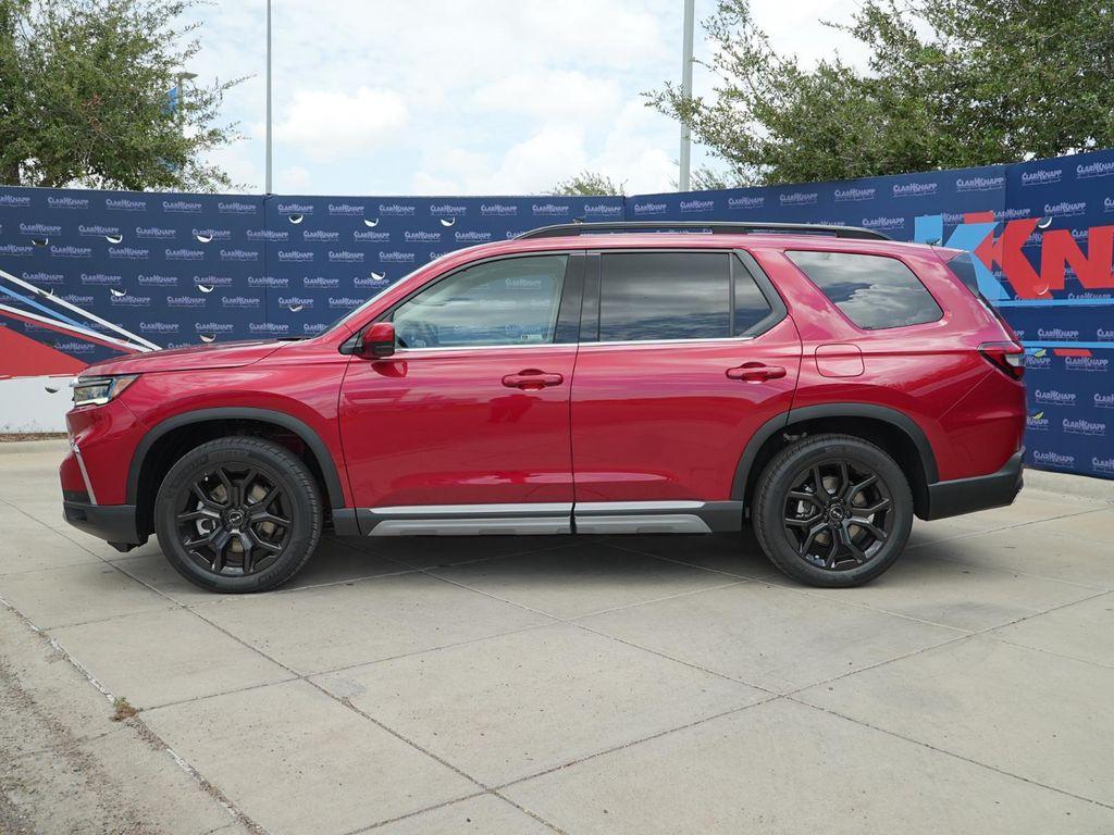 new 2025 Honda Pilot car, priced at $51,605