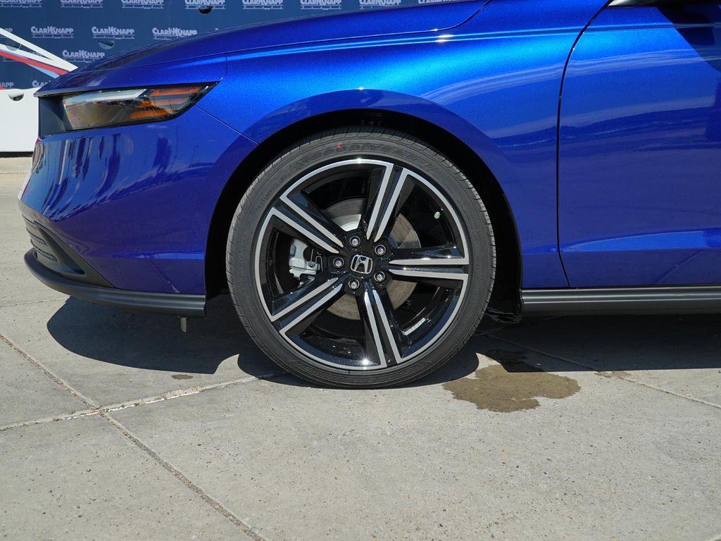 new 2025 Honda Accord Hybrid car, priced at $33,893