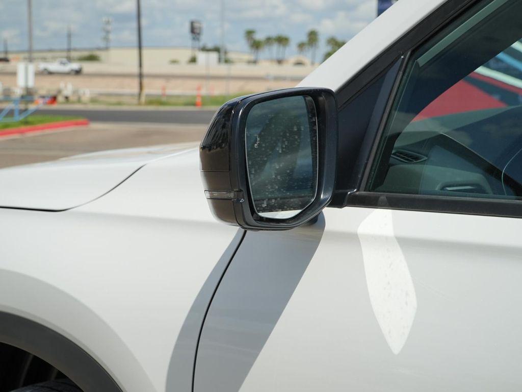 new 2025 Honda Pilot car, priced at $54,834