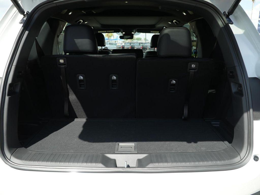 new 2025 Honda Pilot car, priced at $54,834