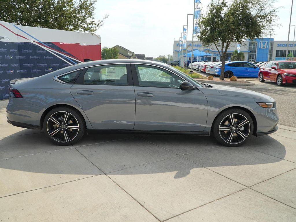 new 2025 Honda Accord Hybrid car, priced at $33,893