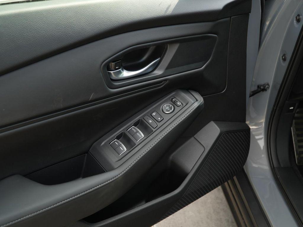 new 2025 Honda Accord Hybrid car, priced at $33,893