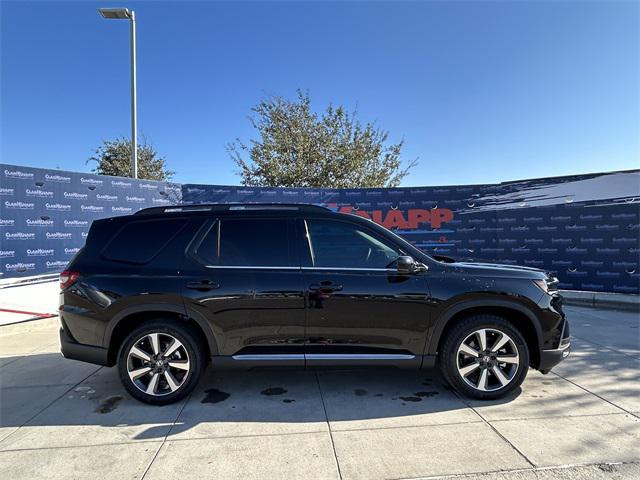 new 2025 Honda Pilot car, priced at $48,895