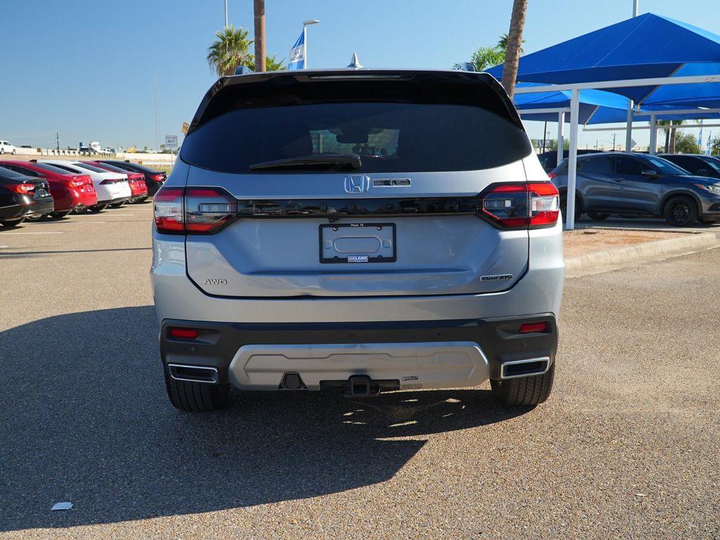 used 2024 Honda Pilot car, priced at $40,188