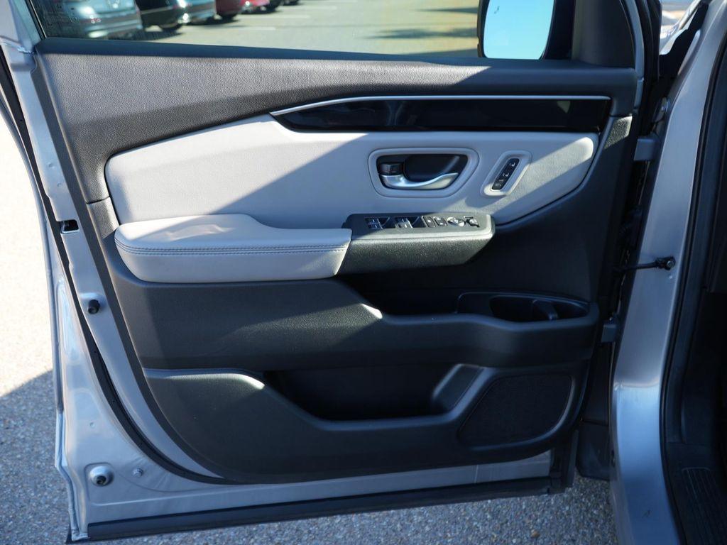 used 2024 Honda Pilot car, priced at $40,188