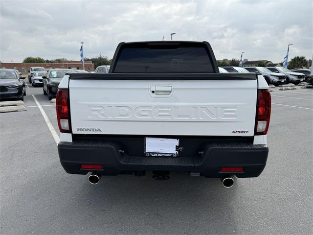 new 2025 Honda Ridgeline car, priced at $44,300