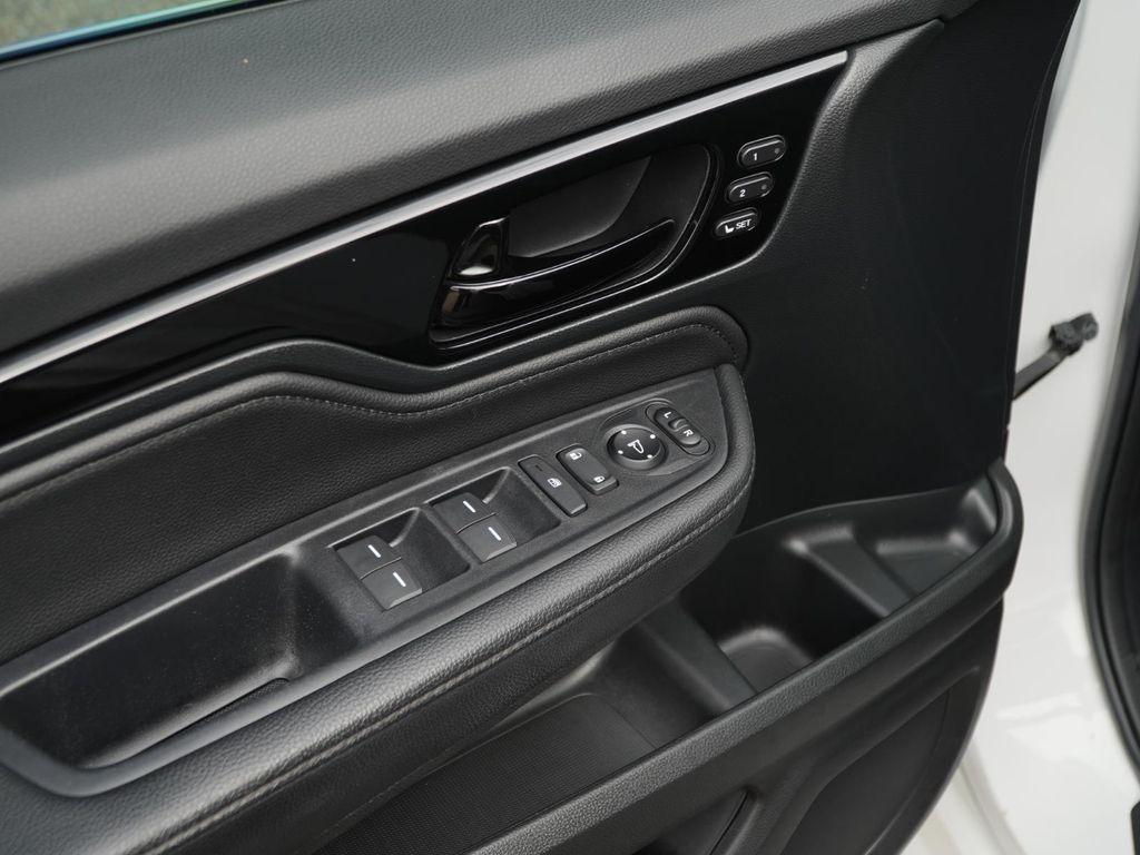 used 2023 Honda Odyssey car, priced at $33,495