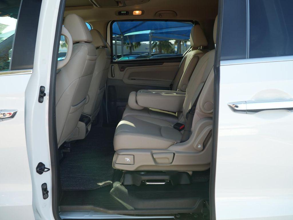 used 2023 Honda Odyssey car, priced at $35,164