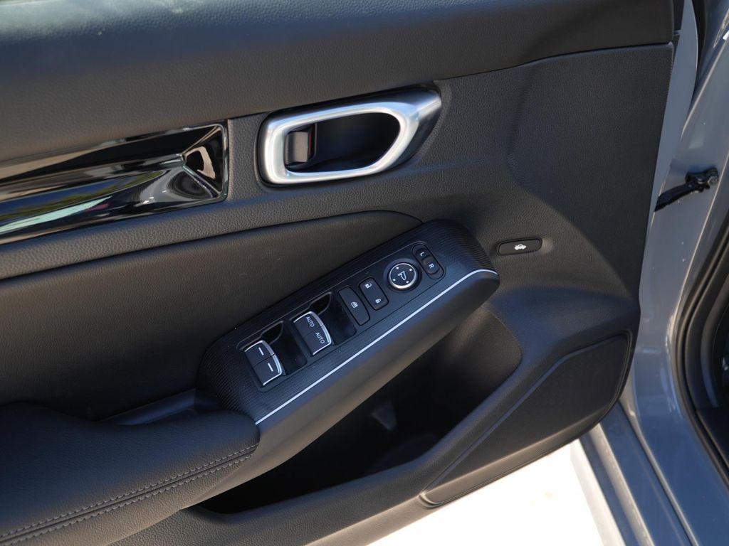 new 2026 Honda Civic Hybrid car, priced at $32,587