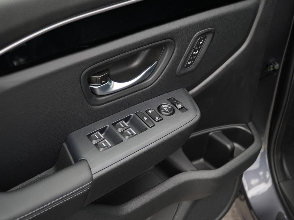 new 2025 Honda Pilot car, priced at $50,270