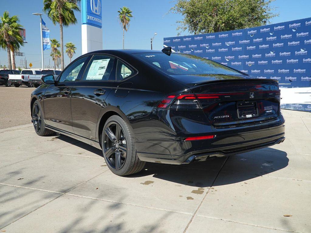 new 2025 Honda Accord Hybrid car, priced at $35,107
