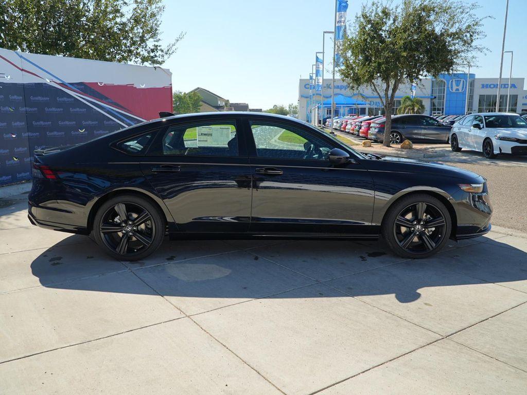 new 2025 Honda Accord Hybrid car, priced at $35,107
