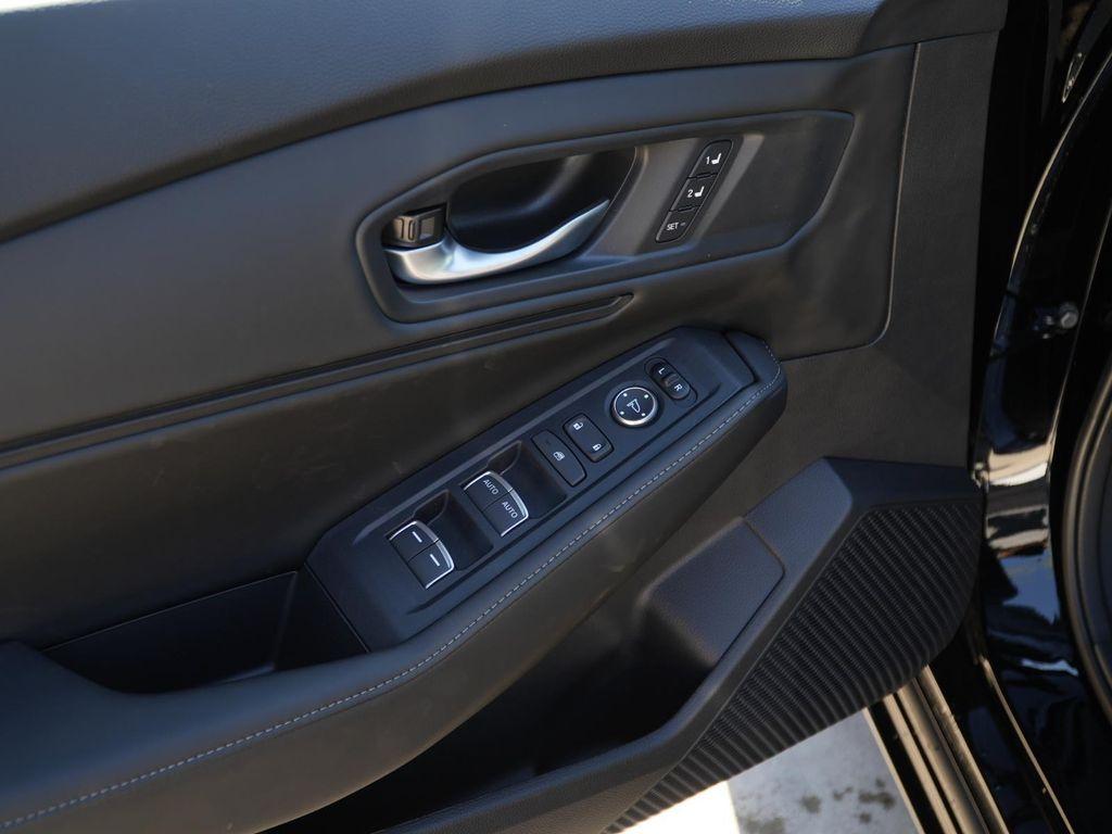 new 2025 Honda Accord Hybrid car, priced at $35,107