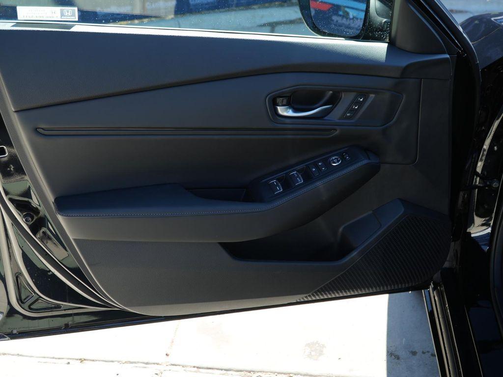 new 2025 Honda Accord Hybrid car, priced at $35,107