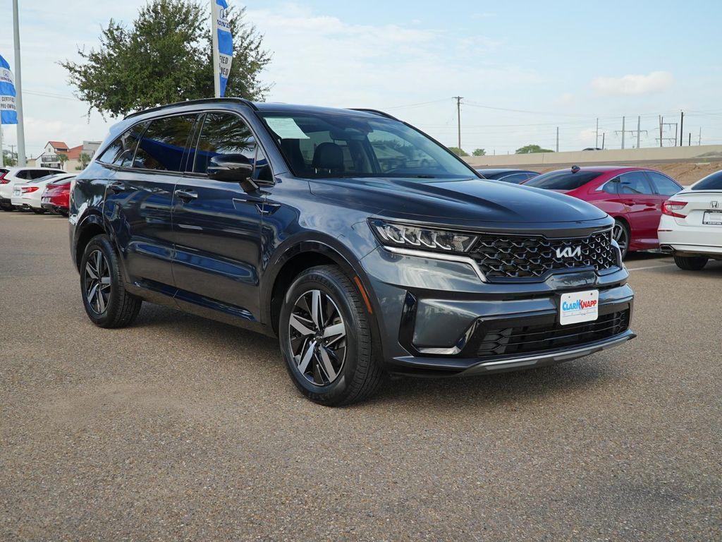 used 2022 Kia Sorento car, priced at $23,964