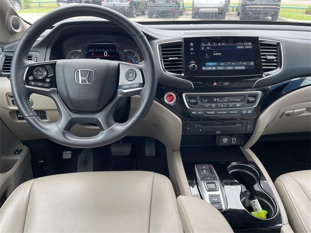 used 2022 Honda Pilot car, priced at $31,711