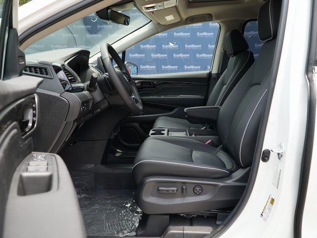 used 2025 Honda Odyssey car, priced at $49,998