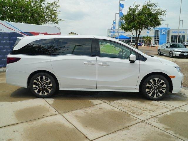 used 2025 Honda Odyssey car, priced at $49,998