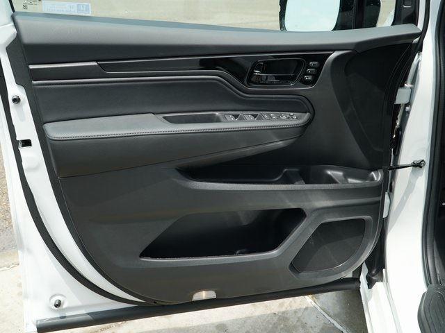 used 2025 Honda Odyssey car, priced at $49,998
