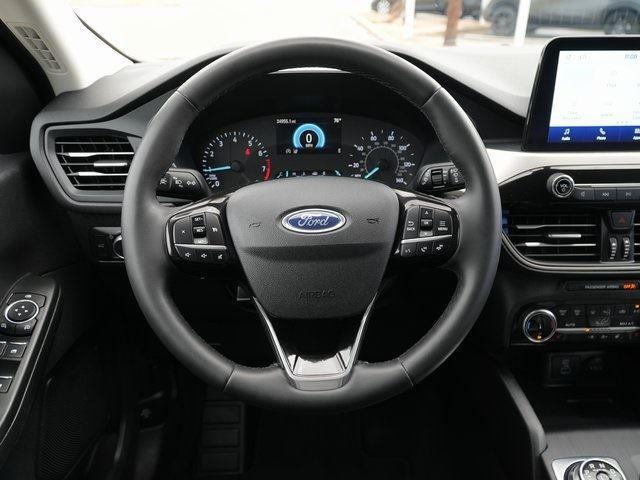 used 2022 Ford Escape car, priced at $24,374